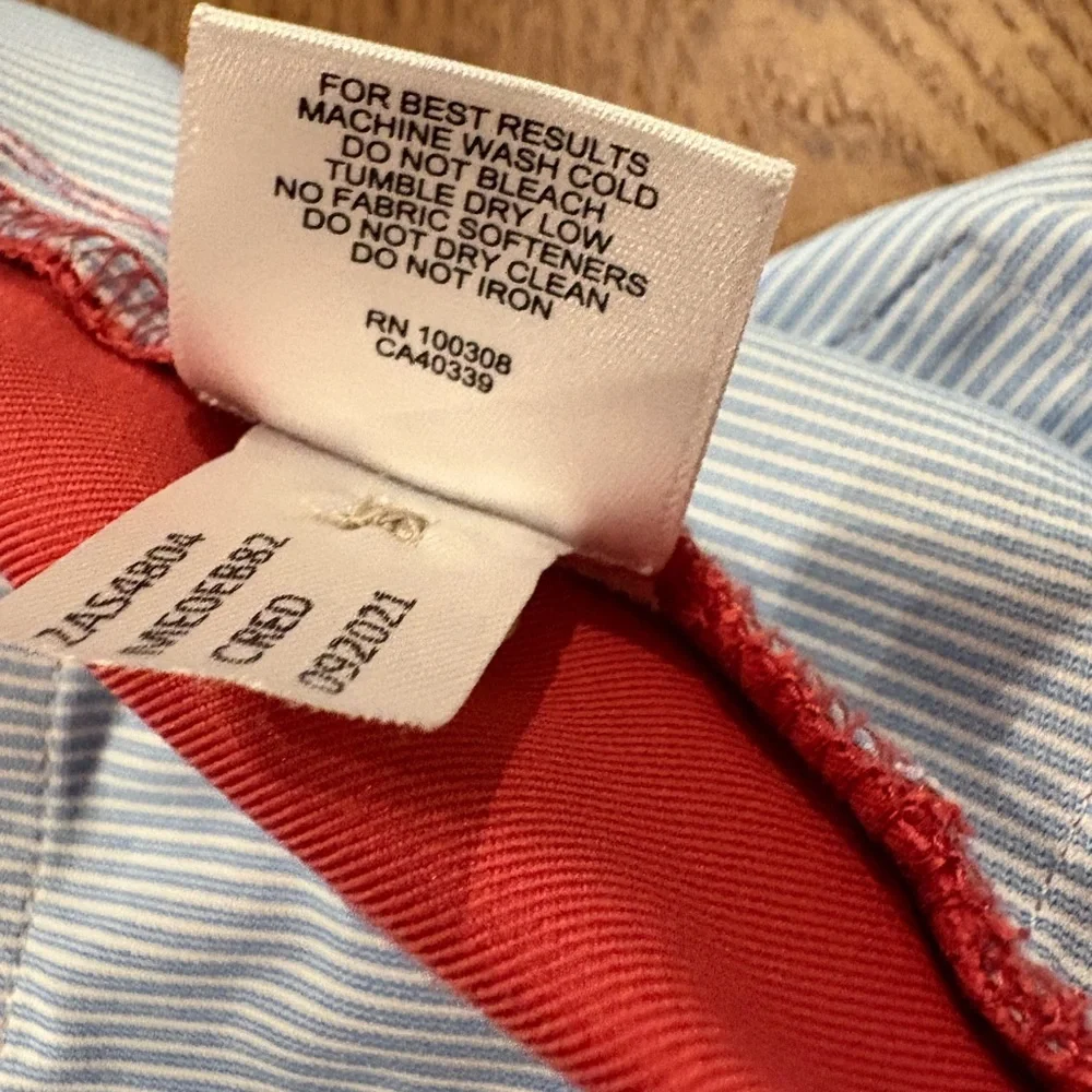 Peter Millar Coral Flat-Front Shorts Waist 36